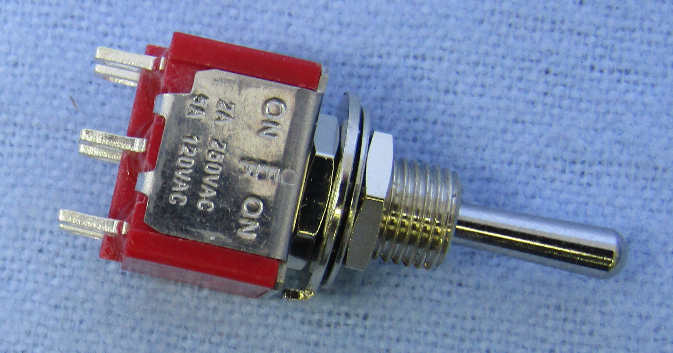 MINI DPDT SWITCH