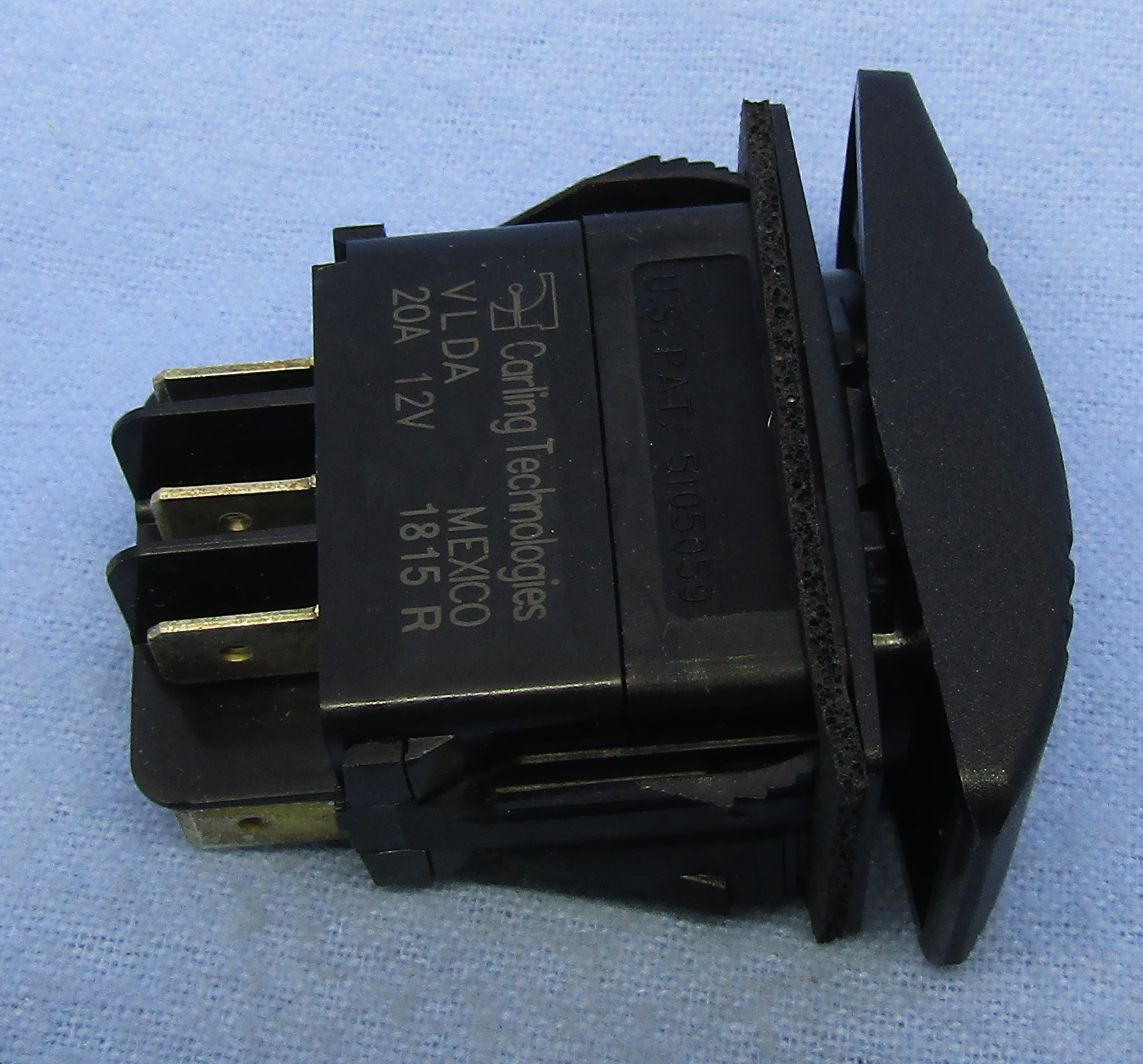 LIGHT. ROCKER SW. DPDT