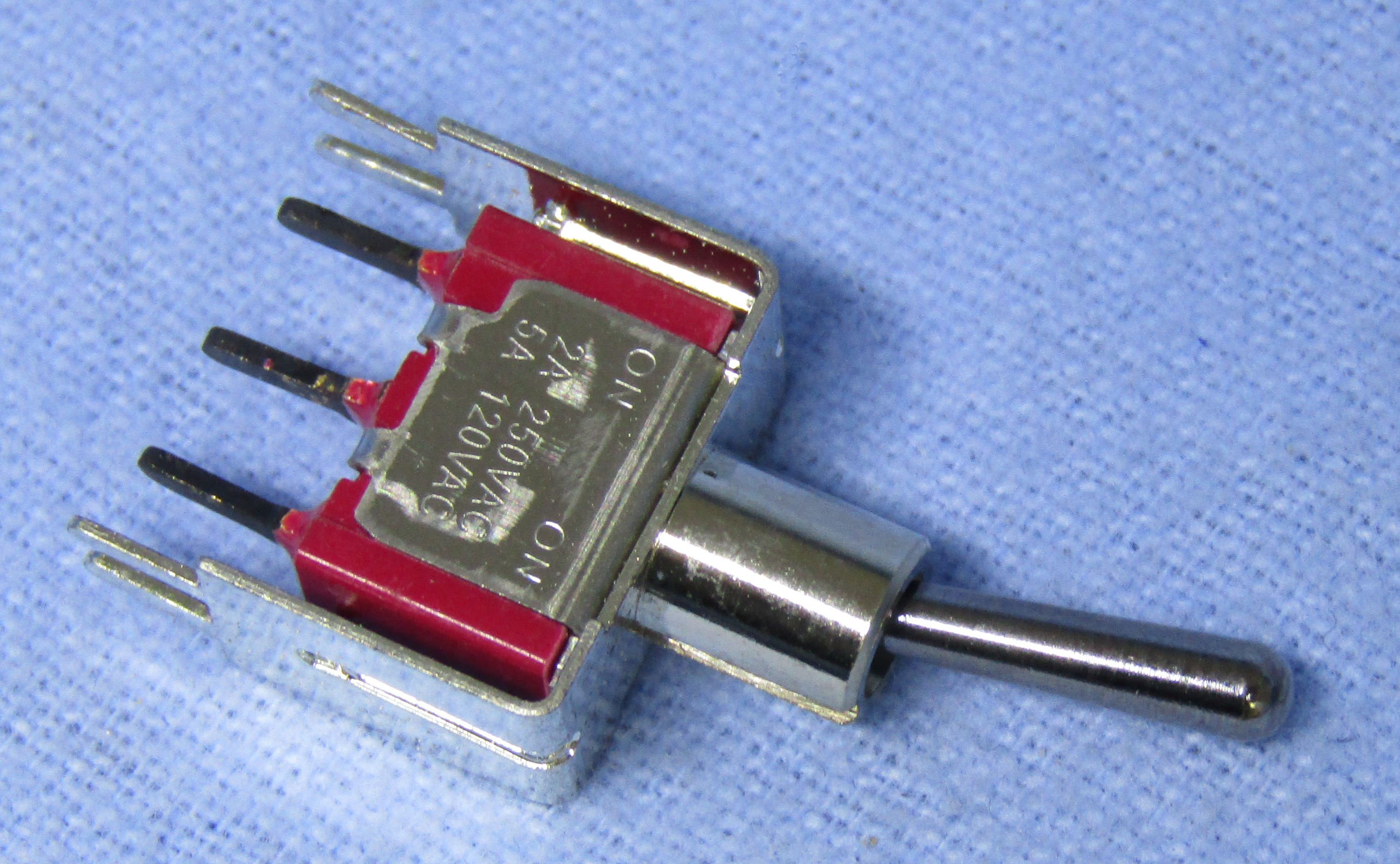 SUBMINI PC TOGGLE