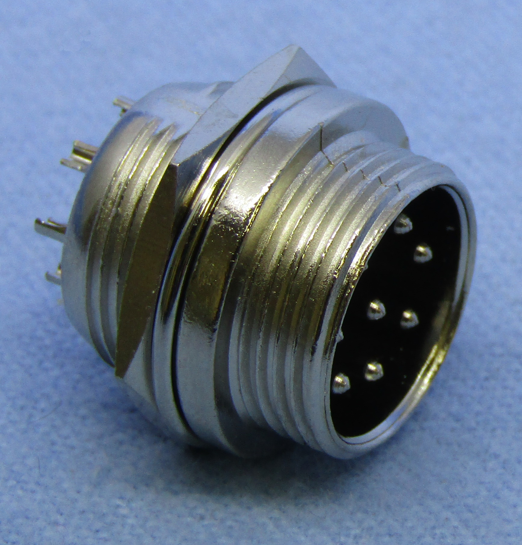 MOBILE CONNECTOR