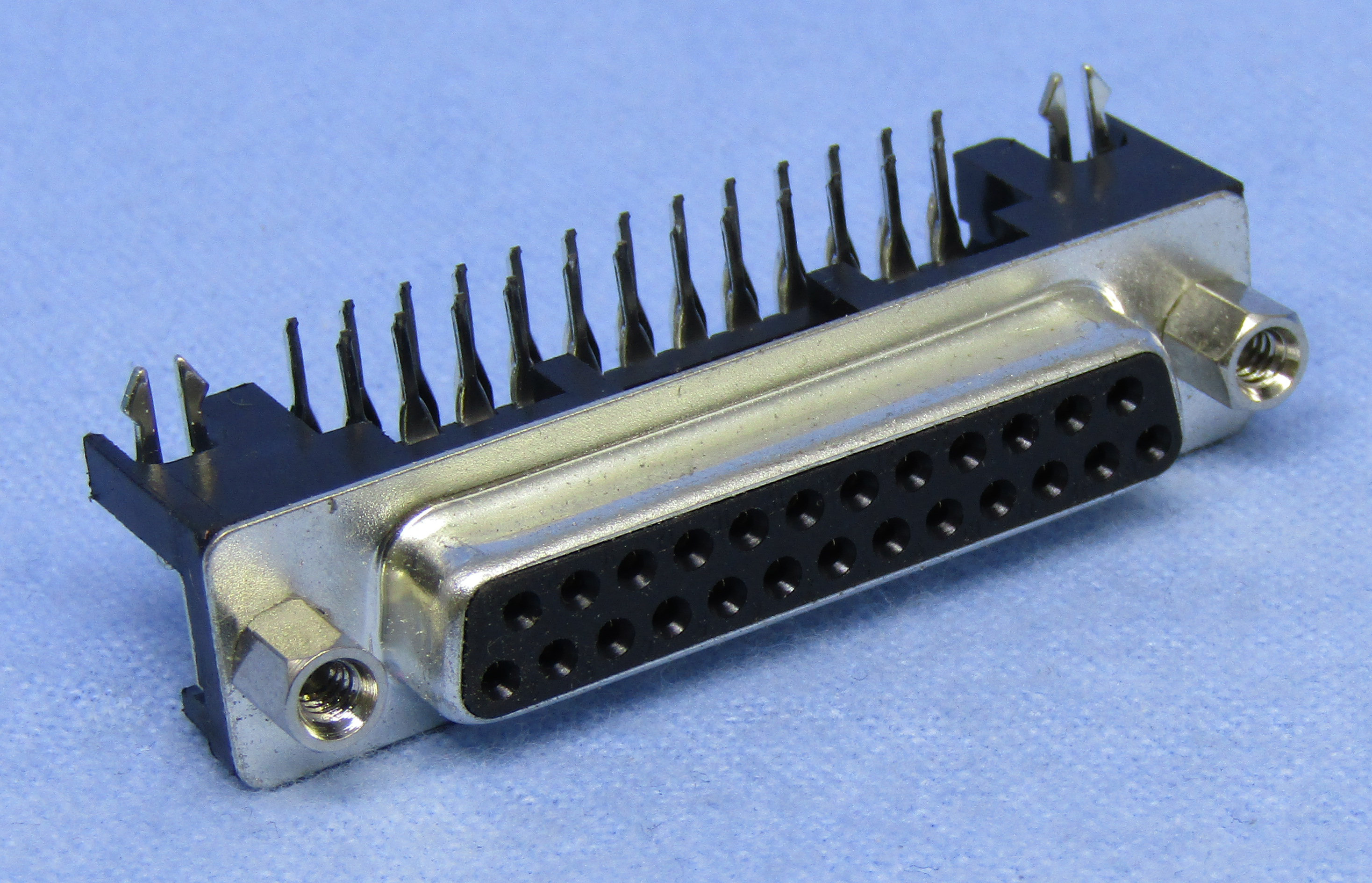 RT. ANGLE D-SUB-P.C.