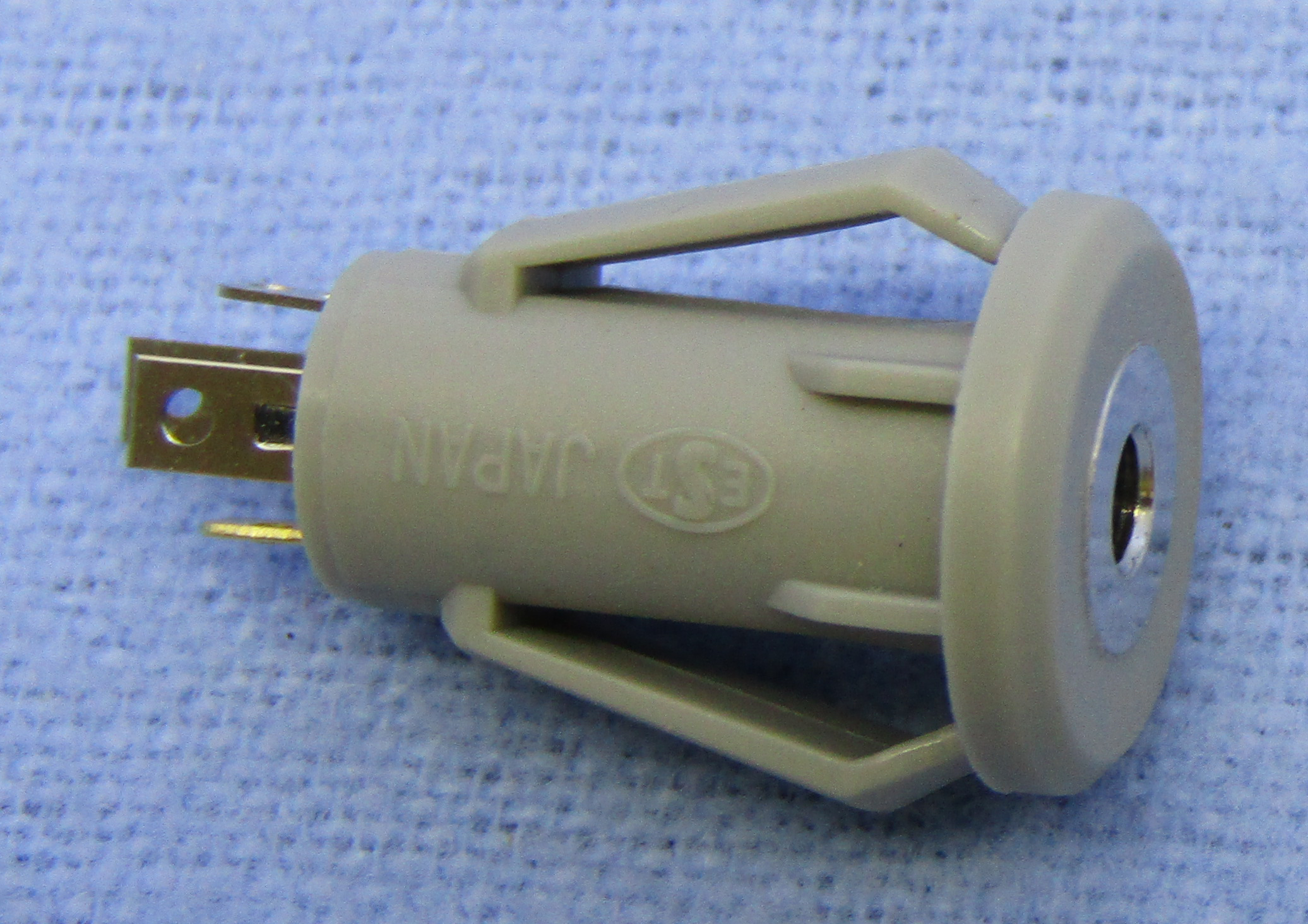 Snap-In Panel Mount 2.5mm 4 Cond. Jack